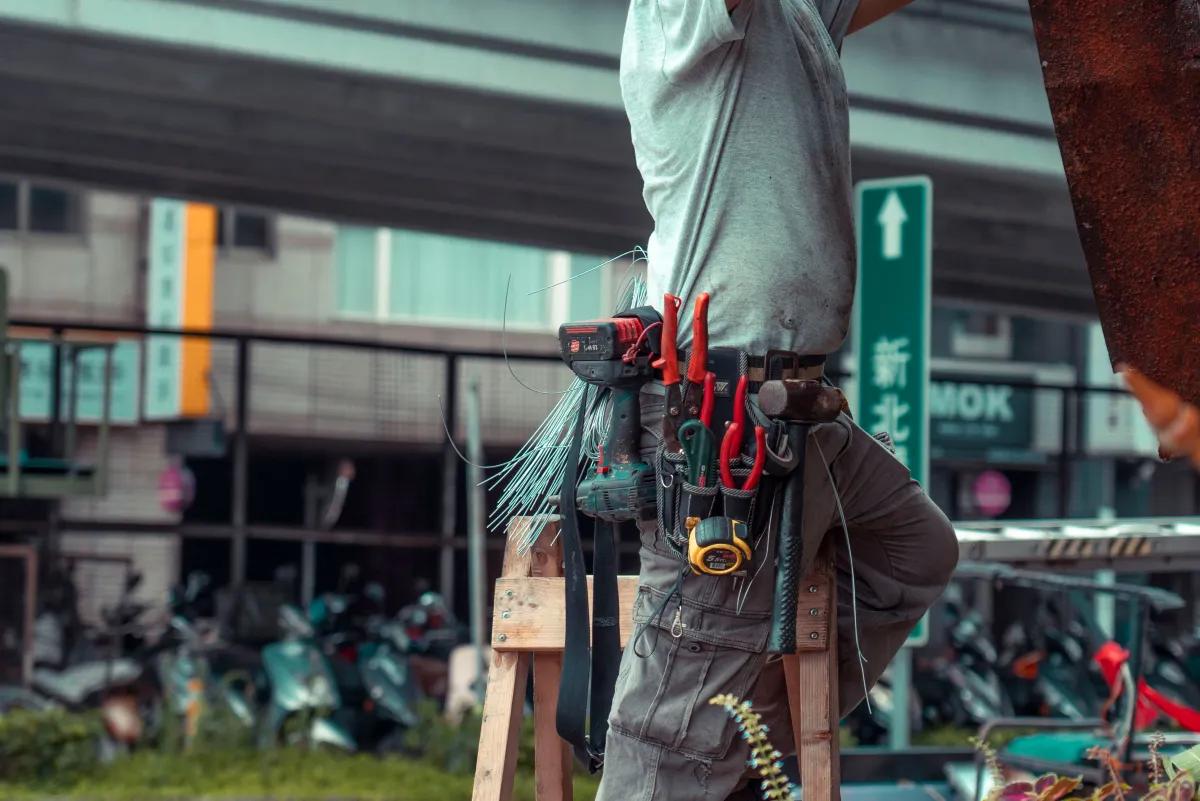 Handyman business using ArrayQ